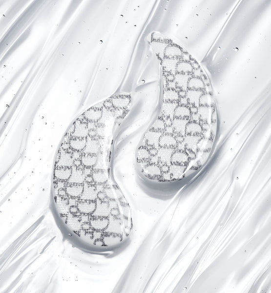 THE EYE PATCHES
5 Pairs of Eye Patches