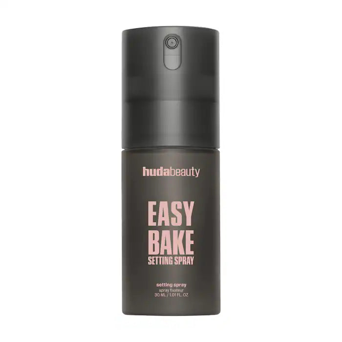 HUDA BEAUTY 
Easy Bake Blurring Setting Spray with 16-Hour Wear 30ml